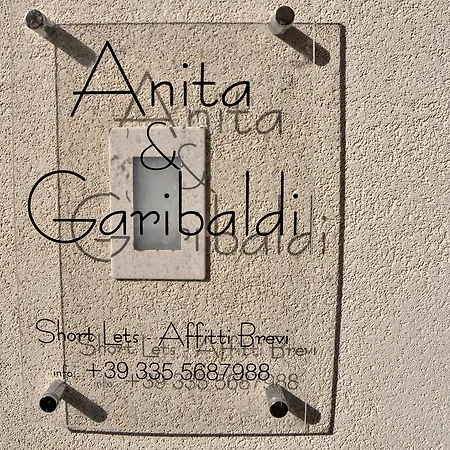Anita & Garibaldi Marsala